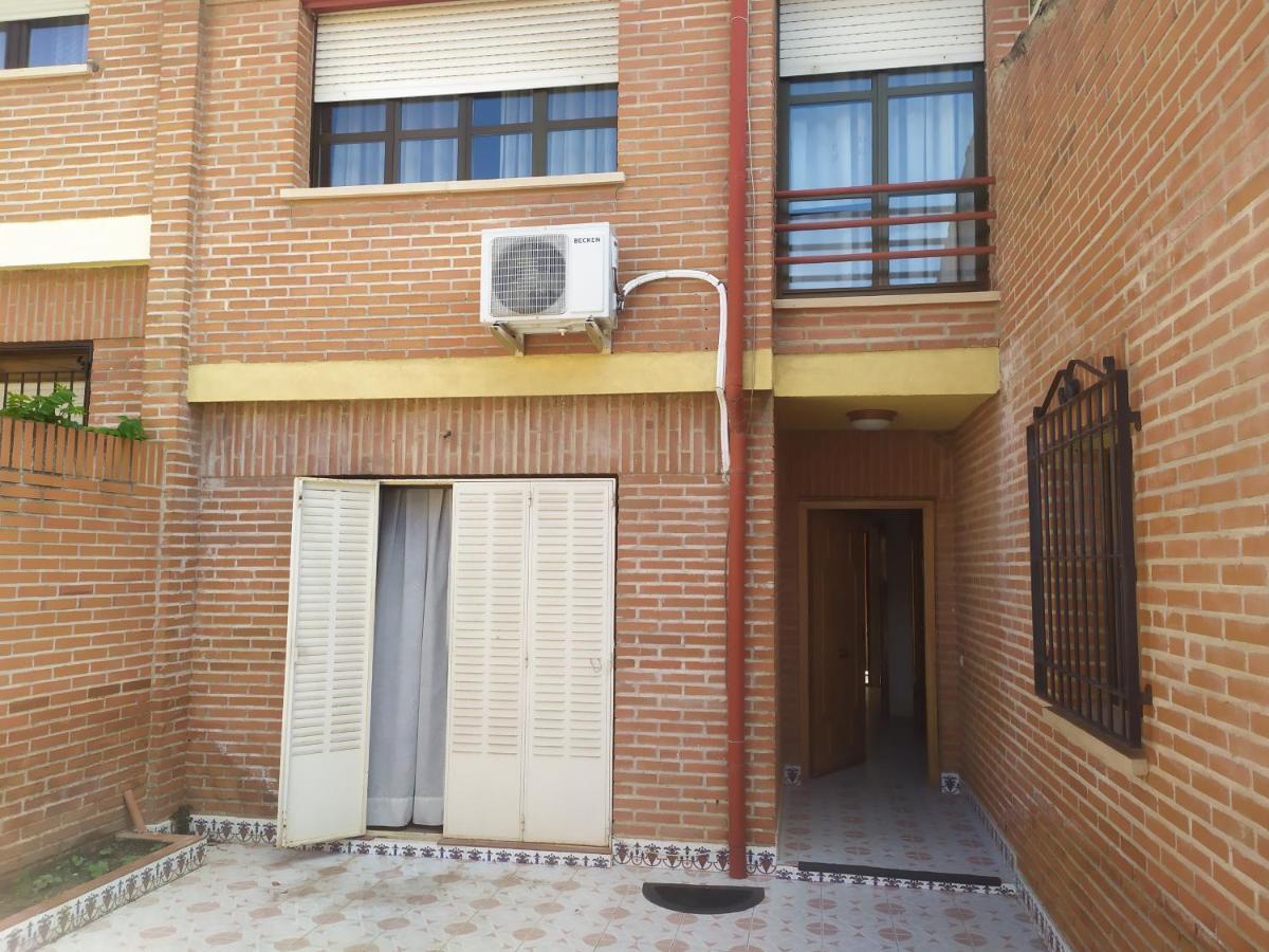 Habitacion Privada Familiar Toledo Eksteriør billede